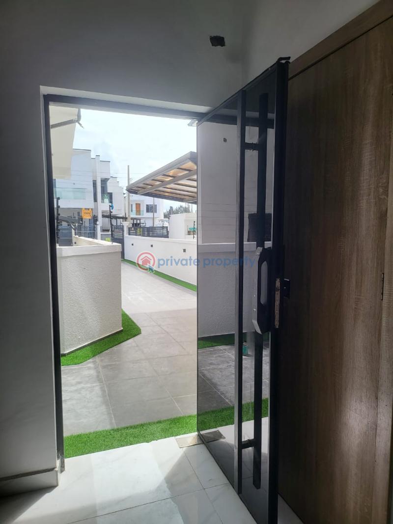 4 bedroom Detached Duplex For Sale Orchid Road Lekki Lagos - 3