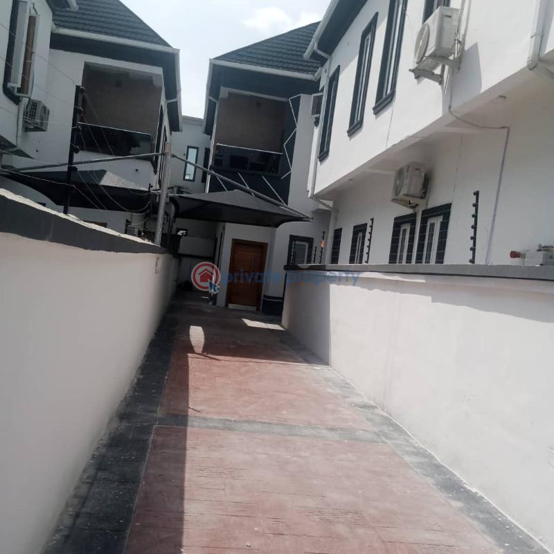 4 bedroom Detached Duplex For Sale Ikota Lekki Lagos - 2