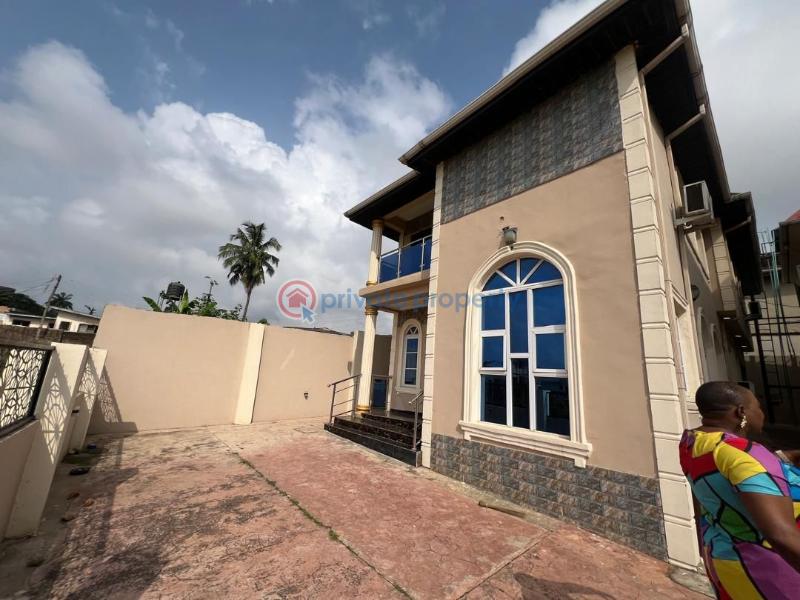 House For Rent Behind Eco Bank, Testing Ground Area, Idi Ape, Iwo Road Ibadan. Ibadan Oyo - 1