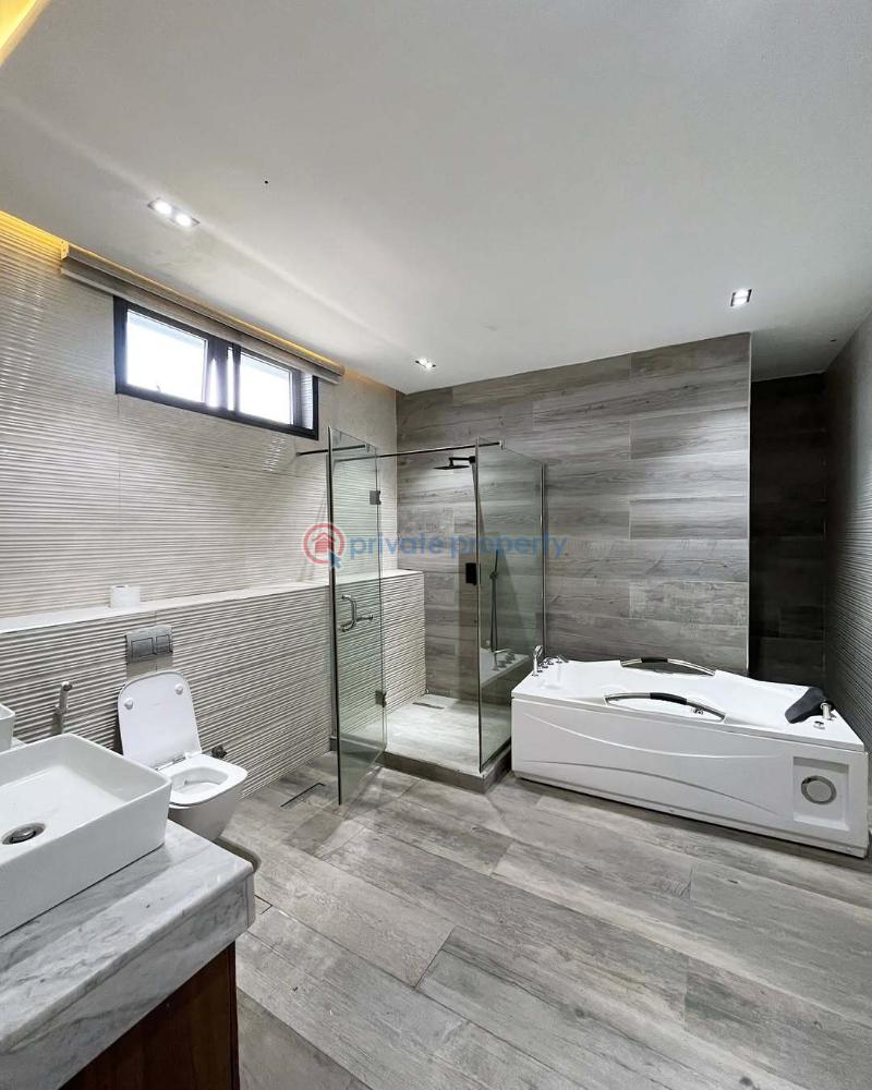 4 bedroom Maisonette For Rent Right Lekki Phase 1 Lagos - 6