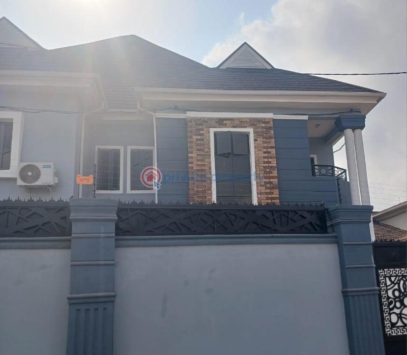 House For Rent At *new Bodija Estate* Ibadan Oyo