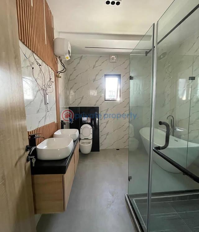 4 bedroom Terraced Duplex For Sale Lekki Phase 1 Lagos - 11