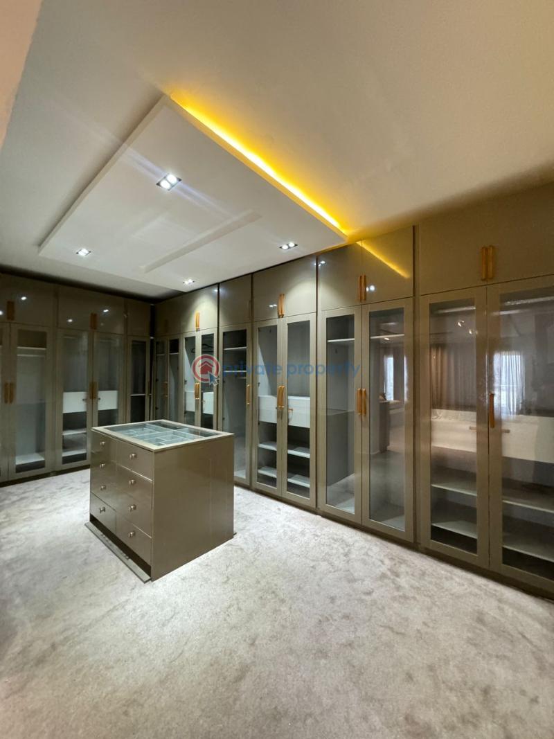 4-bedroom furnished penthouse - 10 4 bedroom House For Sale Lekki Phase 1 Lagos - 10