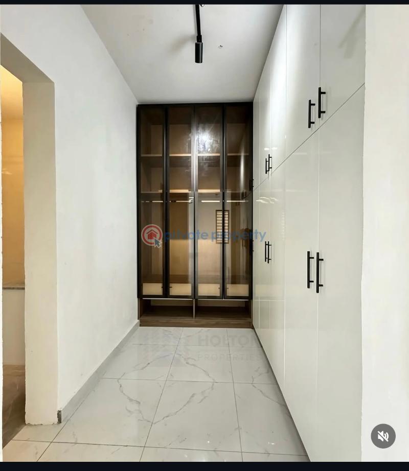 4 bedroom Detached Duplex For Sale Idado Lekki Lagos - 13