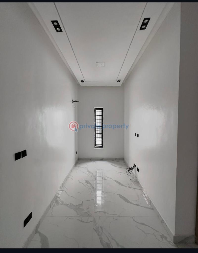 4 bedroom Semi detached Duplex For Sale Chevron Lekki Chevron Drive Lekki Lagos - 3