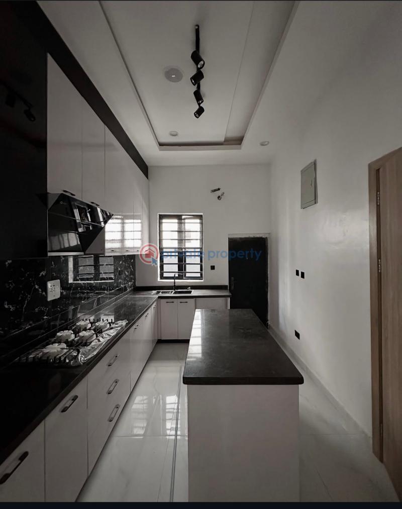 4 bedroom Semi detached Duplex For Sale Chevron Lekki Chevron Drive Lekki Lagos - 6