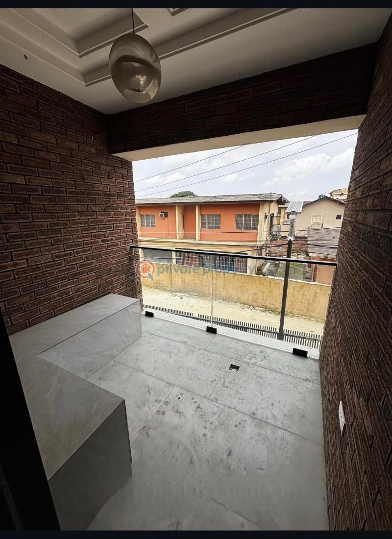 4 bedroom Detached Duplex For Sale Gbagada Phase 1 Lagos - 2