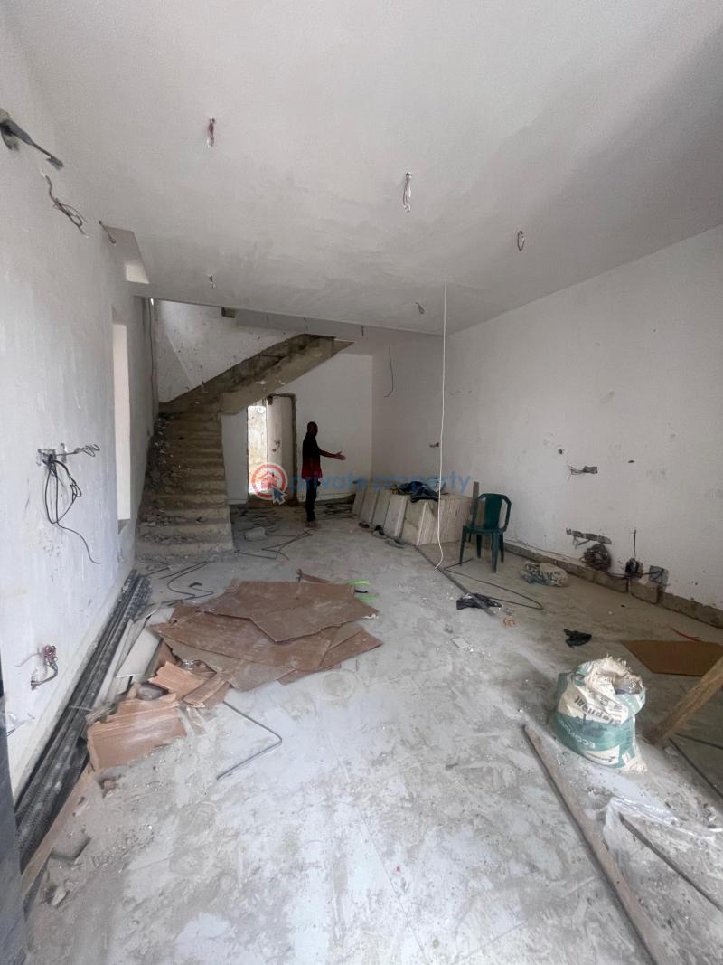 4 bedroom Detached Duplex For Sale Ogudu GRA Lagos - 5