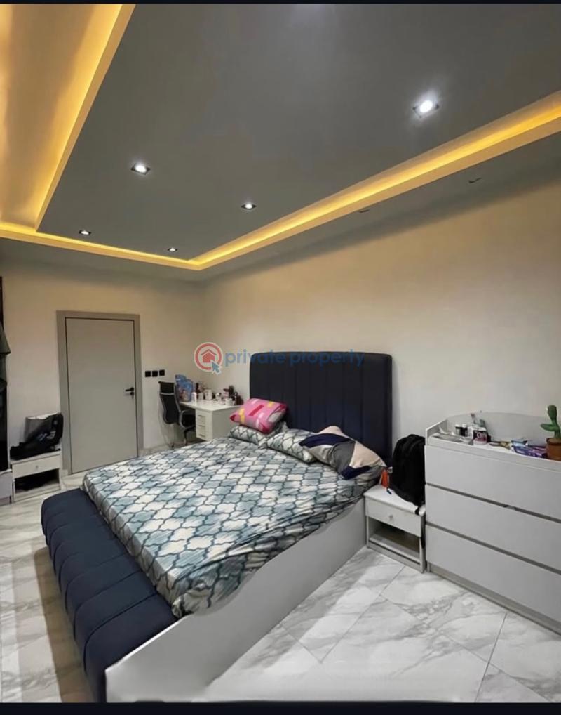 4 bedroom Terraced Duplex For Sale Mende Maryland Lagos - 6