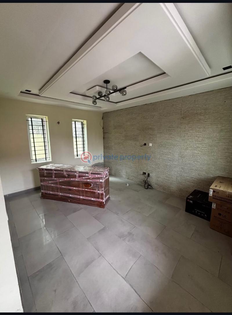 4 bedroom Detached Duplex For Sale Gbagada Phase 1 Lagos - 6