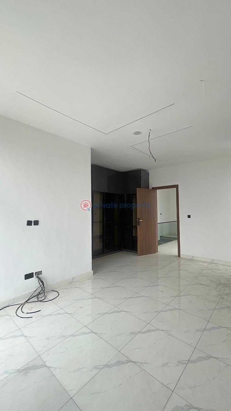 4 bedroom Semi detached Duplex For Sale Lekki Abraham Adesanya Ajah Lagos - 9