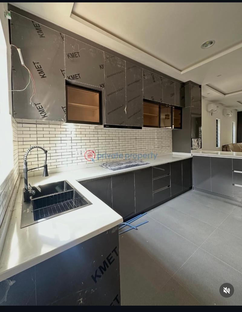 4 bedroom Semi detached Duplex For Sale Opebi Ikeja Lagos - 13
