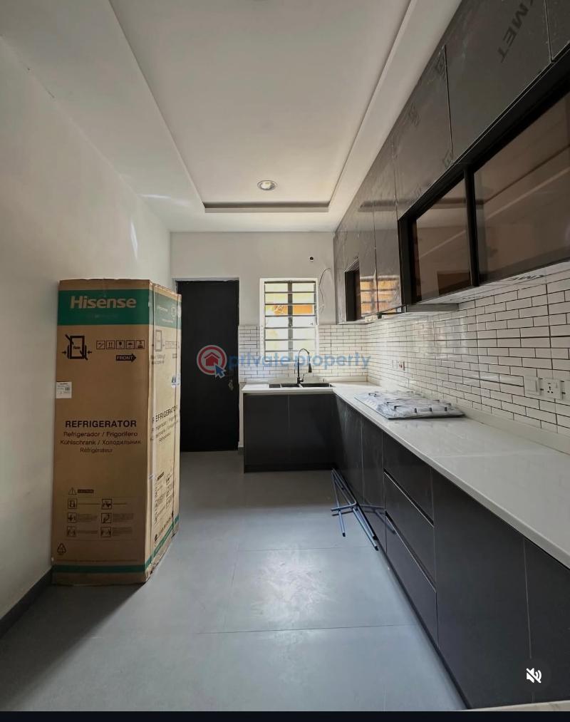 4 bedroom Semi detached Duplex For Sale Opebi Ikeja Lagos - 10