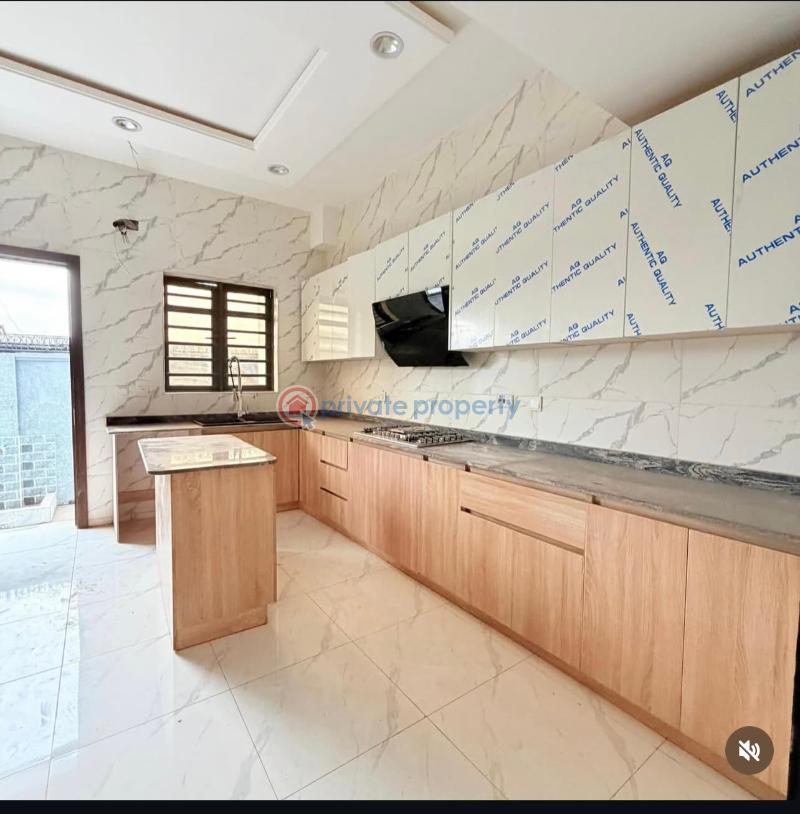 4 bedroom Terraced Duplex For Sale Mende Maryland Lagos - 5