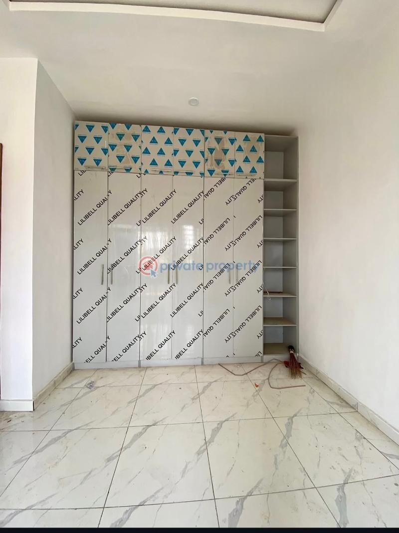 4 bedroom Terraced Duplex For Sale Ologolo Lekki Lagos - 8
