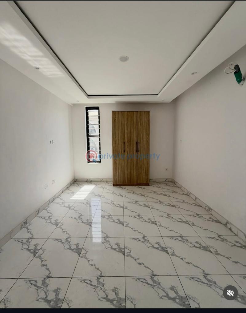 4 bedroom Semi detached Duplex For Sale Ologolo Lekki Jakande Lekki Lagos - 7