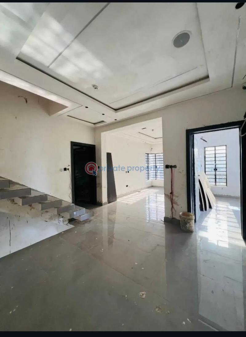 4 bedroom Detached Duplex For Sale Mainland Surulere Lagos - 3