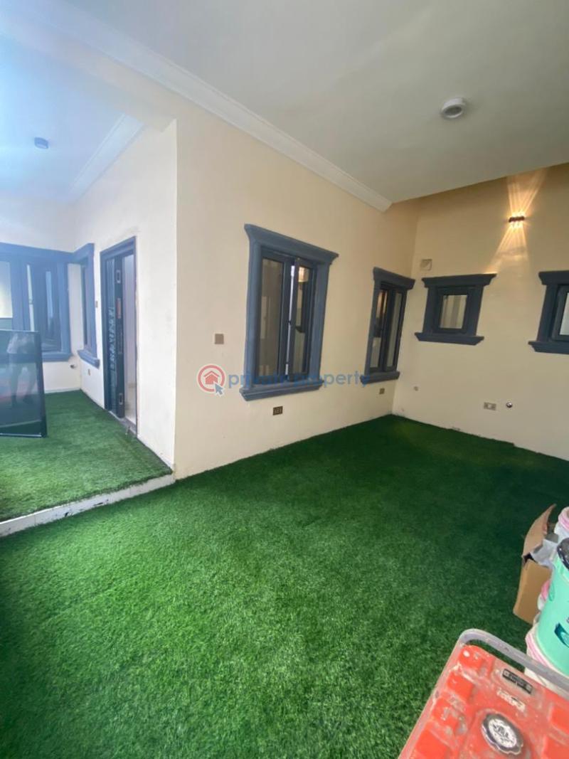 4 bedroom Terraced Duplex For Rent Lekki Phase 1 Lagos - 9