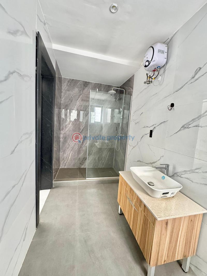 4 bedroom Detached Duplex For Sale Chevy View Estate , Chevron Lekki Lagos - 15