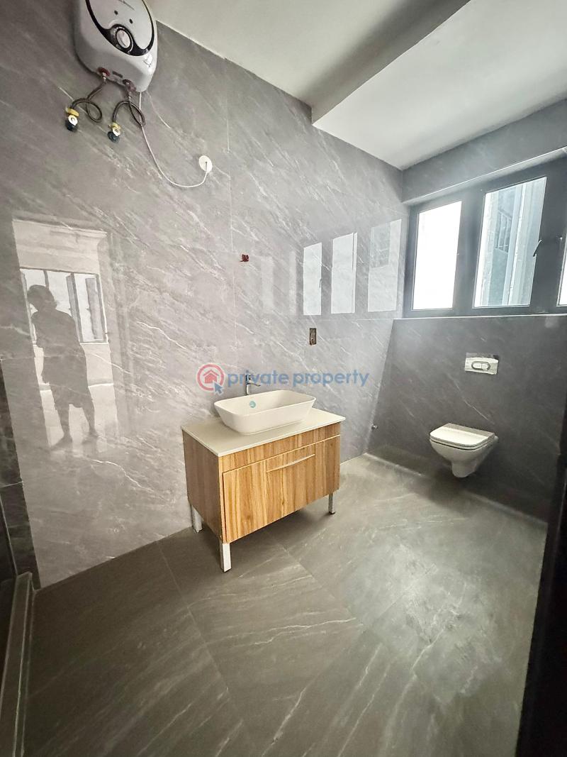 4 bedroom Detached Duplex For Sale Chevy View Estate , Chevron Lekki Lagos - 11