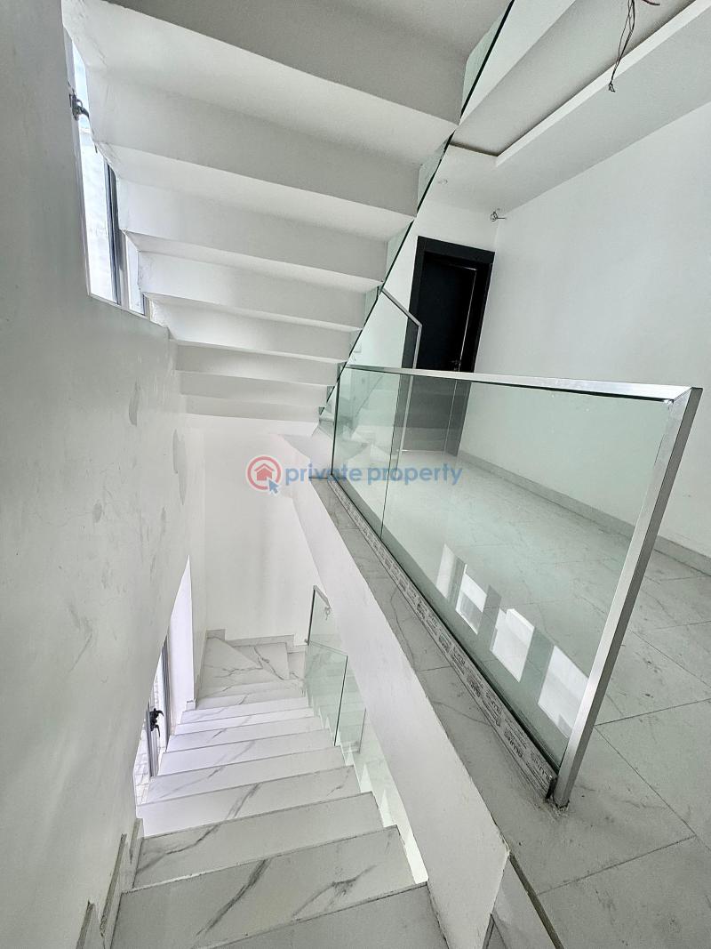 4 bedroom Detached Duplex For Sale Chevy View Estate , Chevron Lekki Lagos - 12