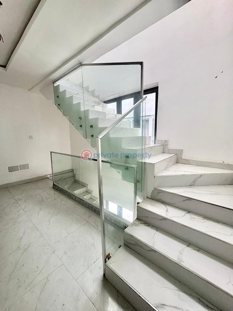 4 bedroom Detached Duplex For Sale Chevy View Estate , Chevron Lekki Lagos - 17