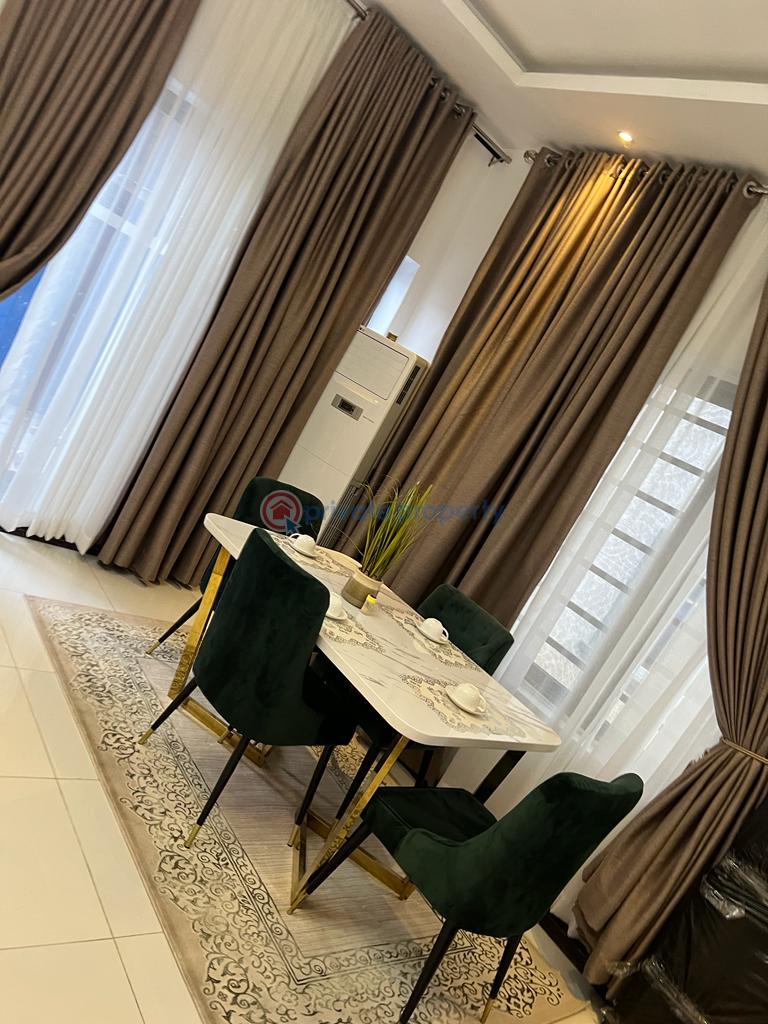 4-bedroom luxury apartment with pool/gym at lekki phase 1 - 6 4 bedroom Flat & Apartment Short let Lekki Phase 1 Lagos - 6