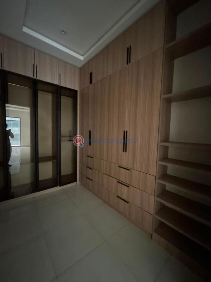 4 bedroom Maisonette For Rent Lekki Lagos - 4