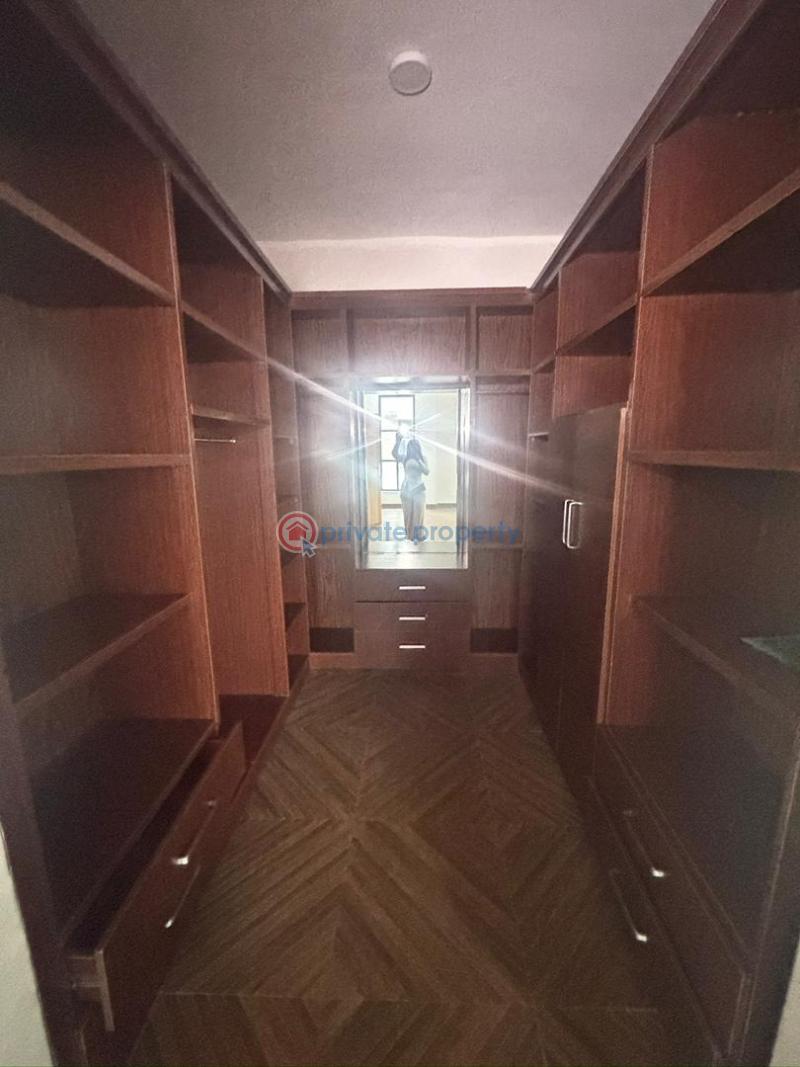 4 bedroom Maisonette For Sale Victoria Island Lagos - 5