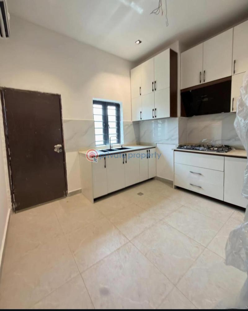 4 bedroom Maisonette For Sale Opebi Ikeja Lagos - 4