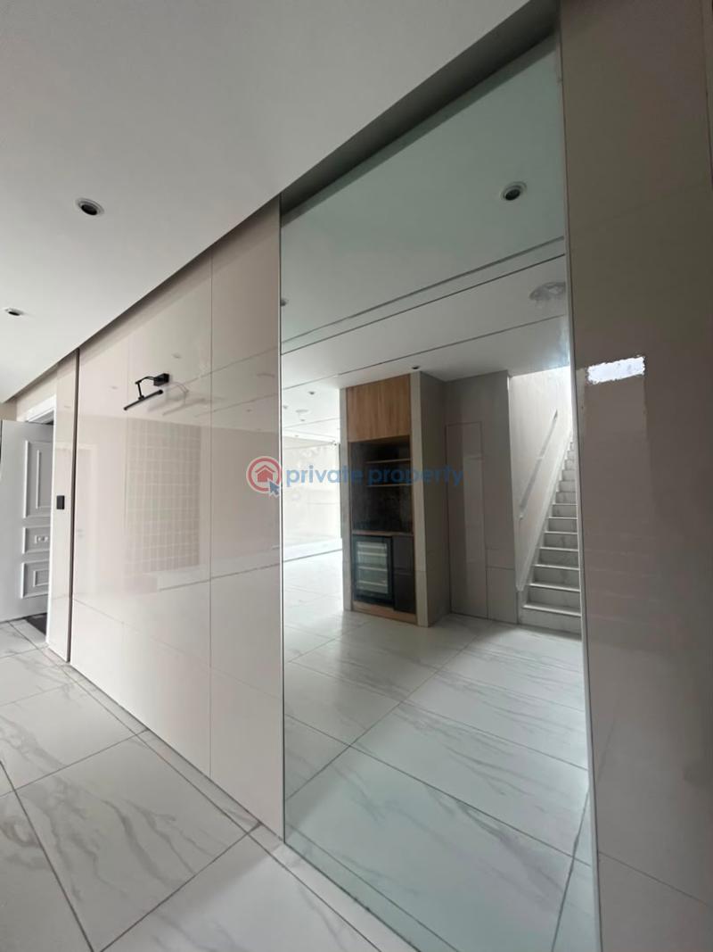 4 bedroom Maisonette For Sale Banana Island Ikoyi Lagos - 10