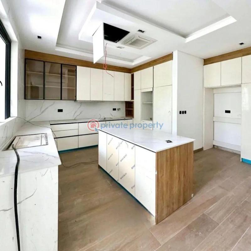 4 bedroom Maisonette For Sale Banana Island Ikoyi Lagos - 3
