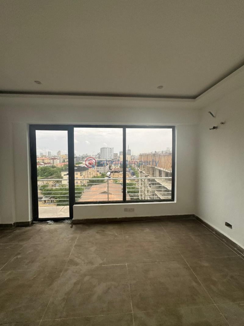 4 bedroom Maisonette For Sale Oniru Victoria Island Lagos - 5