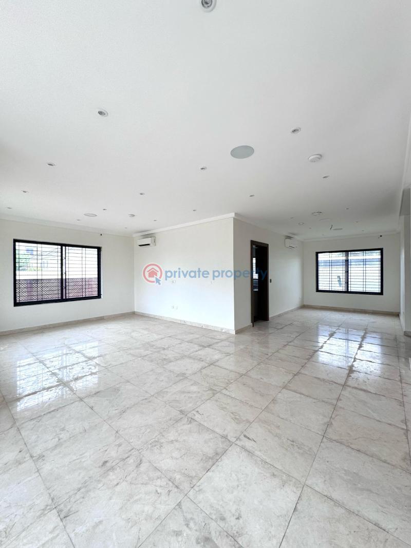 4 bedroom maisonette with 2bq, communal pool and gym. - 1 4 bedroom Maisonette For Sale Banana Island Ikoyi Lagos - 1