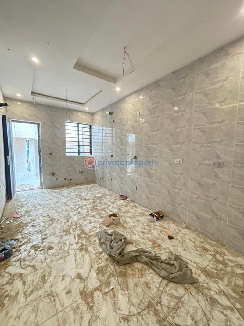 4 bedroom Maisonette For Sale Adeniyi Jones Ikeja Lagos - 15