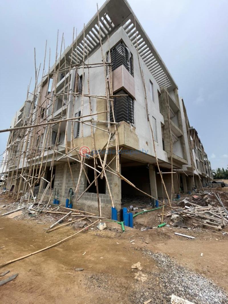 4 bedroom Maisonette For Sale Adeniyi Jones Ikeja Lagos - 14
