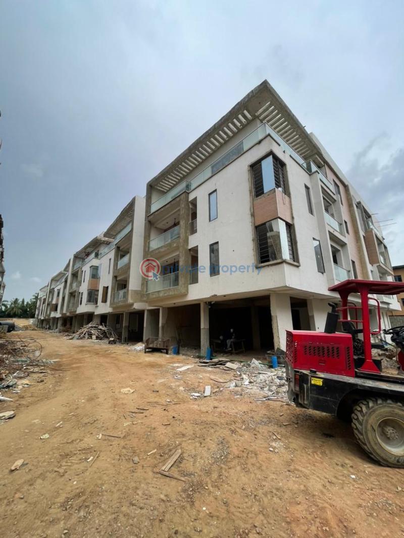 4 bedroom Maisonette For Sale Adeniyi Jones Ikeja Lagos - 10