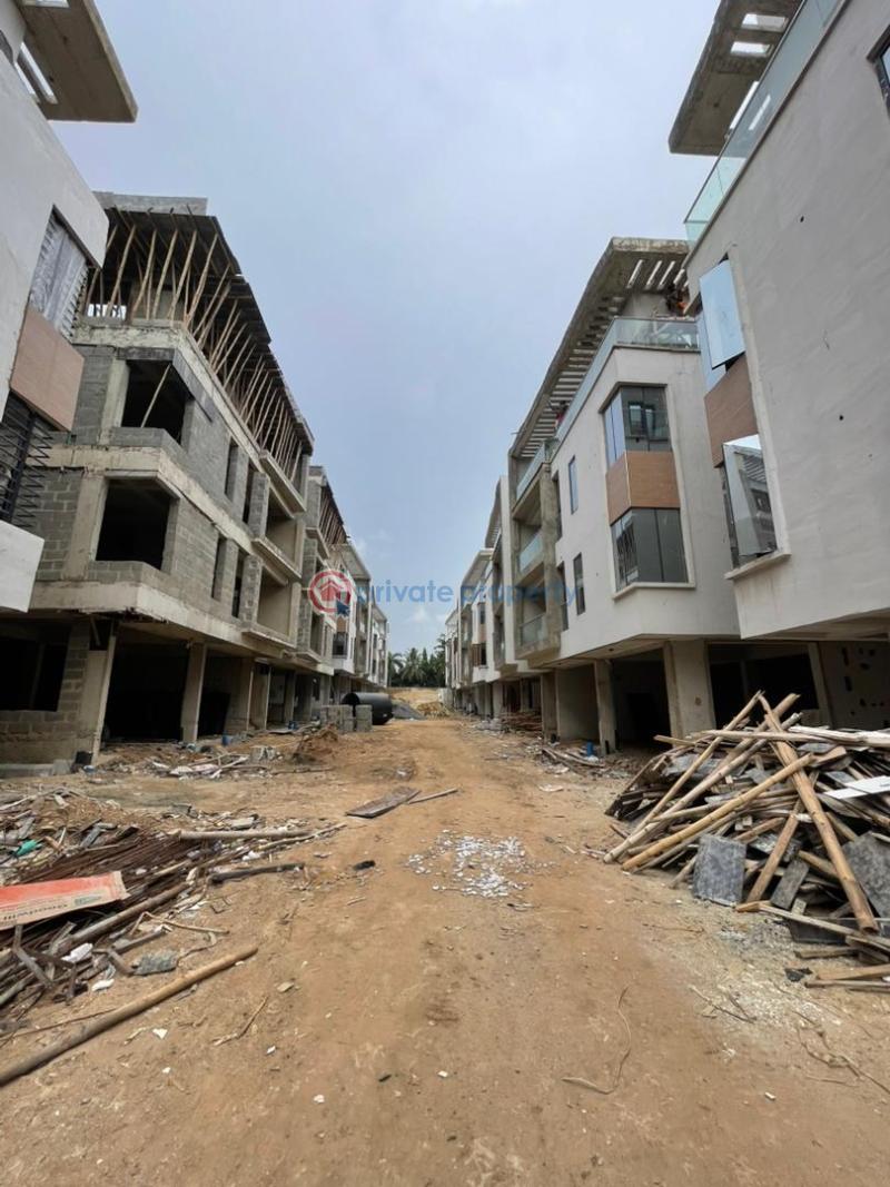 4 bedroom Maisonette For Sale Adeniyi Jones Ikeja Lagos - 0