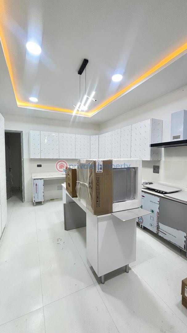 4 bedroom Maisonette For Sale Old Ikoyi Lagos - 11