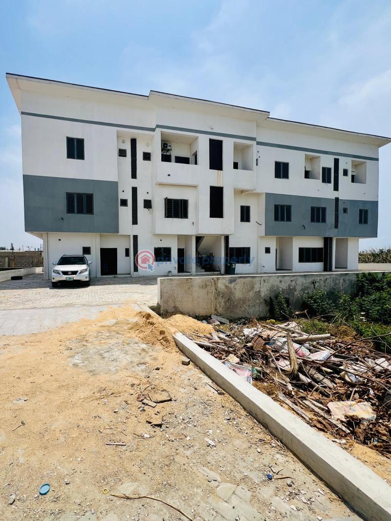 4 bedroom Maisonette For Sale Orchid Road Hill Star Court In Ocean Bay Lafiaji Lekki Lagos - 0