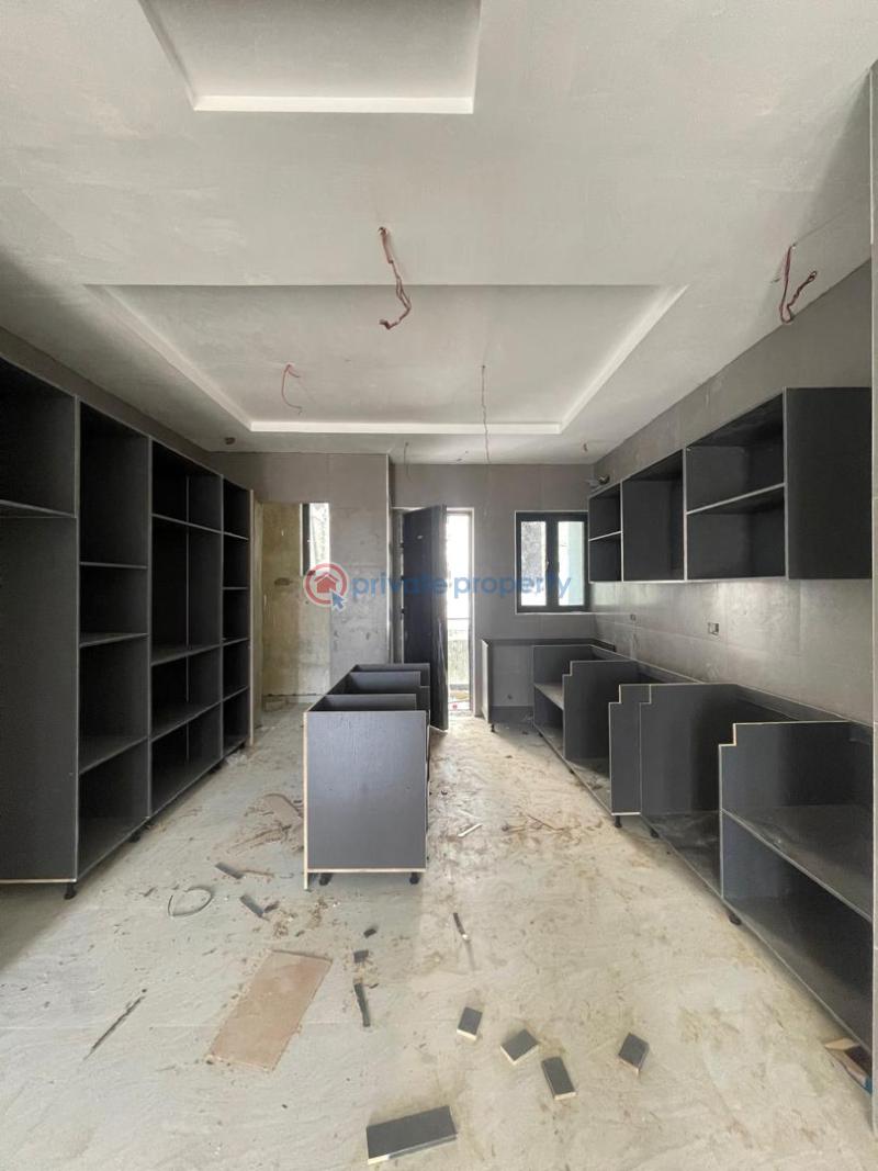4 bedroom Maisonette For Sale Lekki Phase 1 Lagos - 3