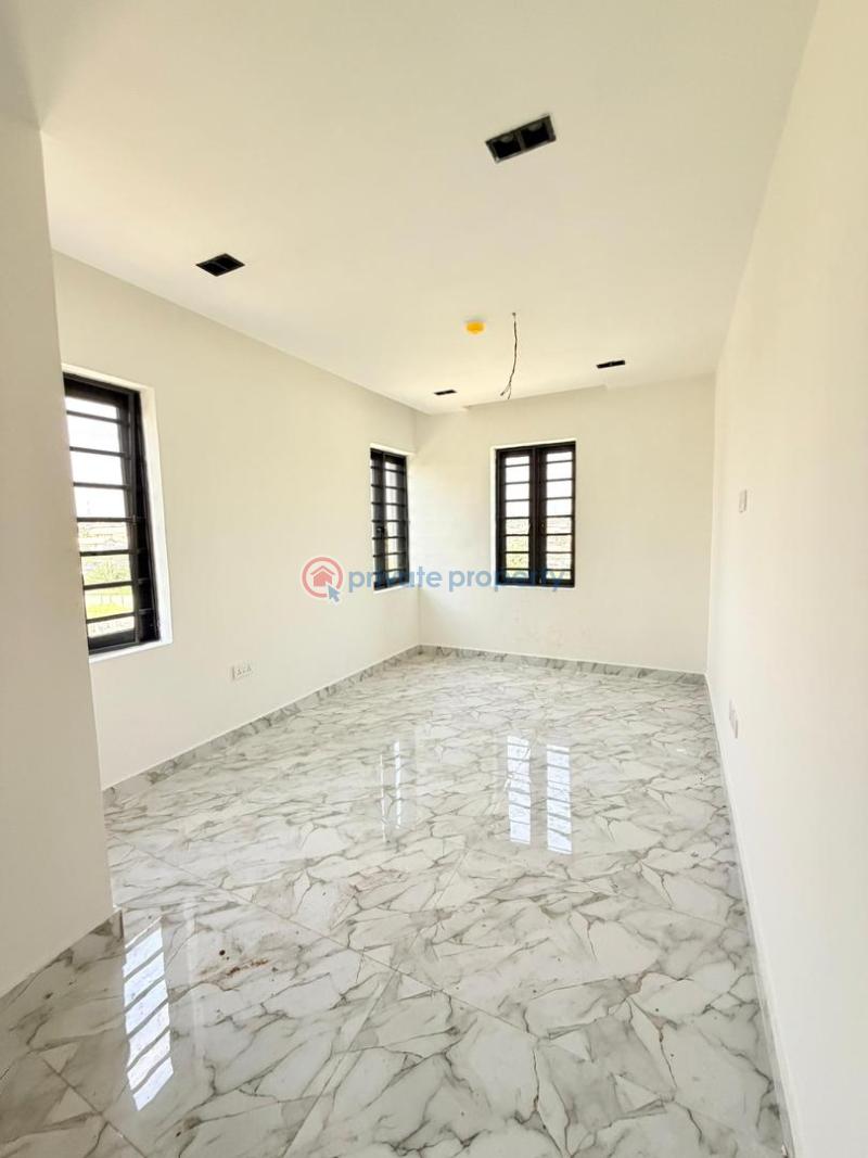 4 bedroom Maisonette For Sale Opebi Ikeja Lagos - 3