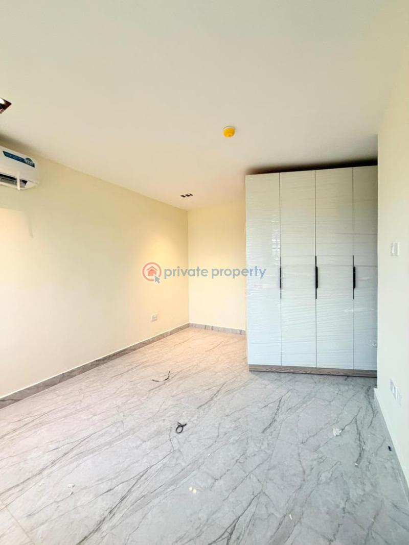 4 bedroom Maisonette For Sale Opebi Ikeja Lagos - 7