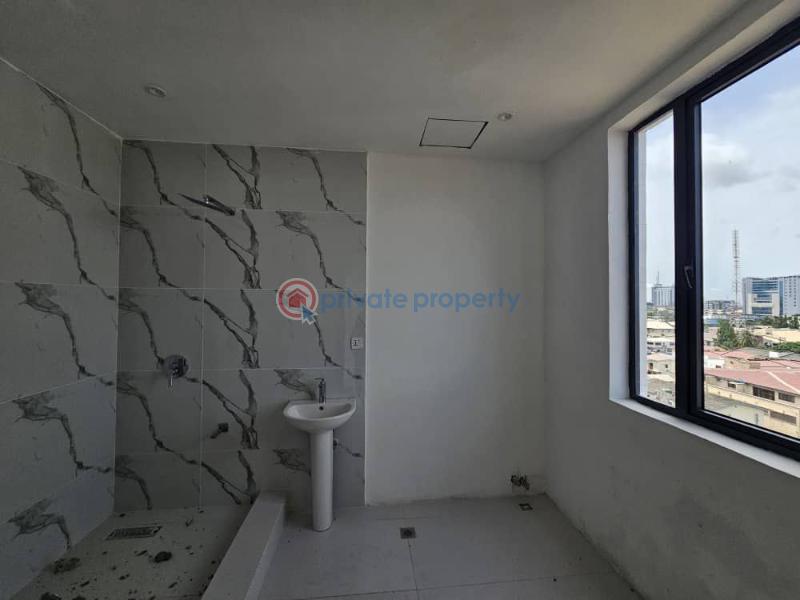 4 bedroom Maisonette For Sale 4 Bedroom Masionette With Bq Victoria Island Lagos - 11