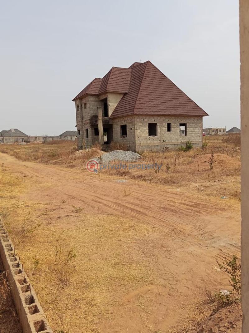 4 bedroom Penthouse For Sale Lugbe Abuja Phase 4  - 1