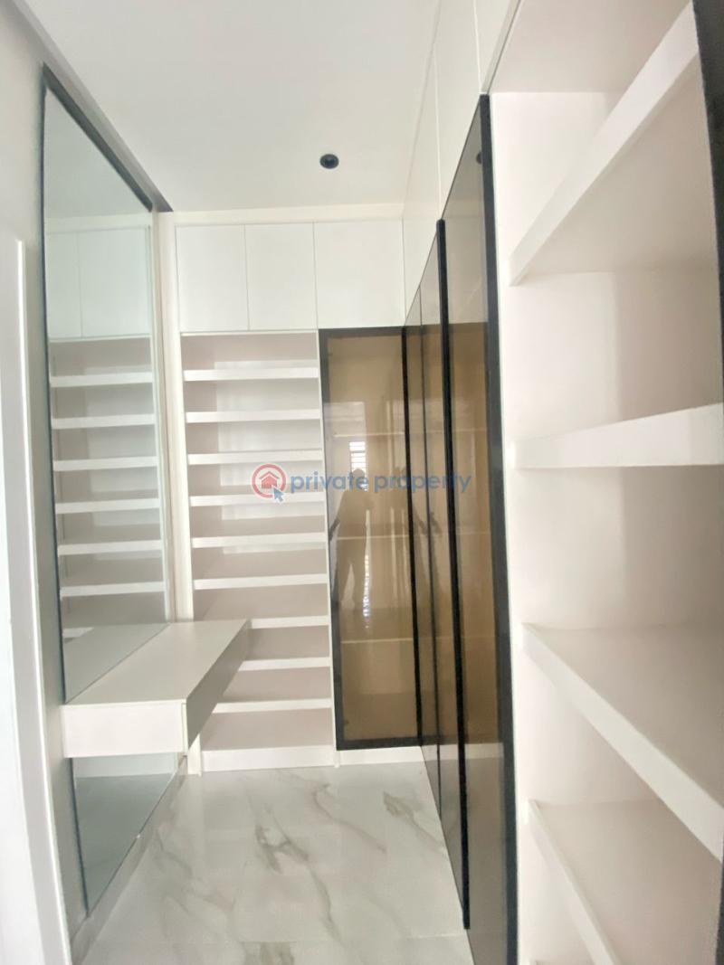 4 bedroom penthouse with private elevator and bq - 1 4 bedroom Penthouse For Sale Lekki Phase 1 Lagos - 1