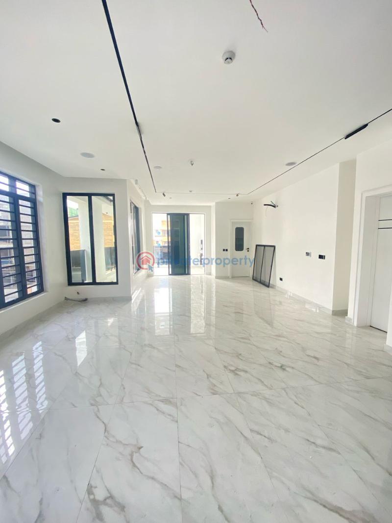 4 bedroom penthouse with private elevator and bq - 6 4 bedroom Penthouse For Sale Lekki Phase 1 Lagos - 6