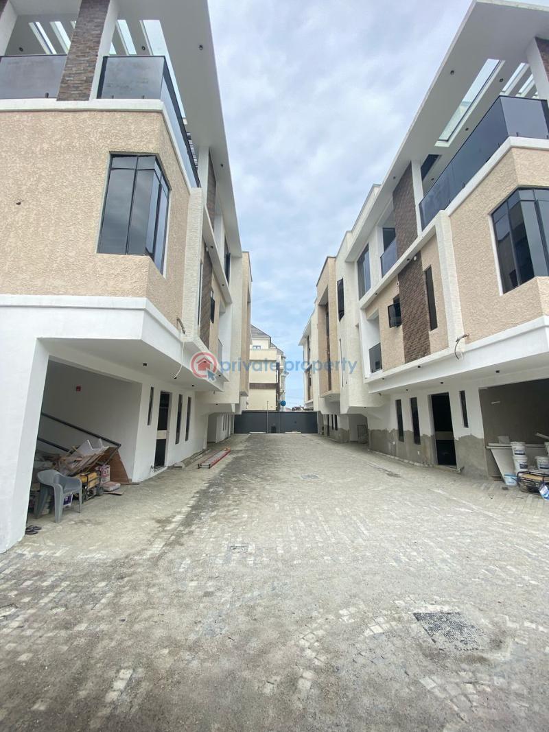 4 bedroom penthouse with private elevator and bq - 9 4 bedroom Penthouse For Sale Lekki Phase 1 Lagos - 9