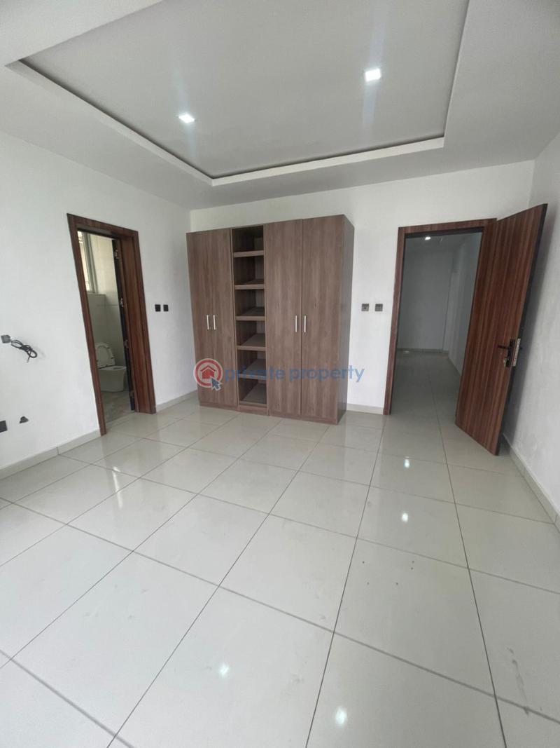 4 bedroom Flat & Apartment For Sale Ilasan Lekki Lagos - 16