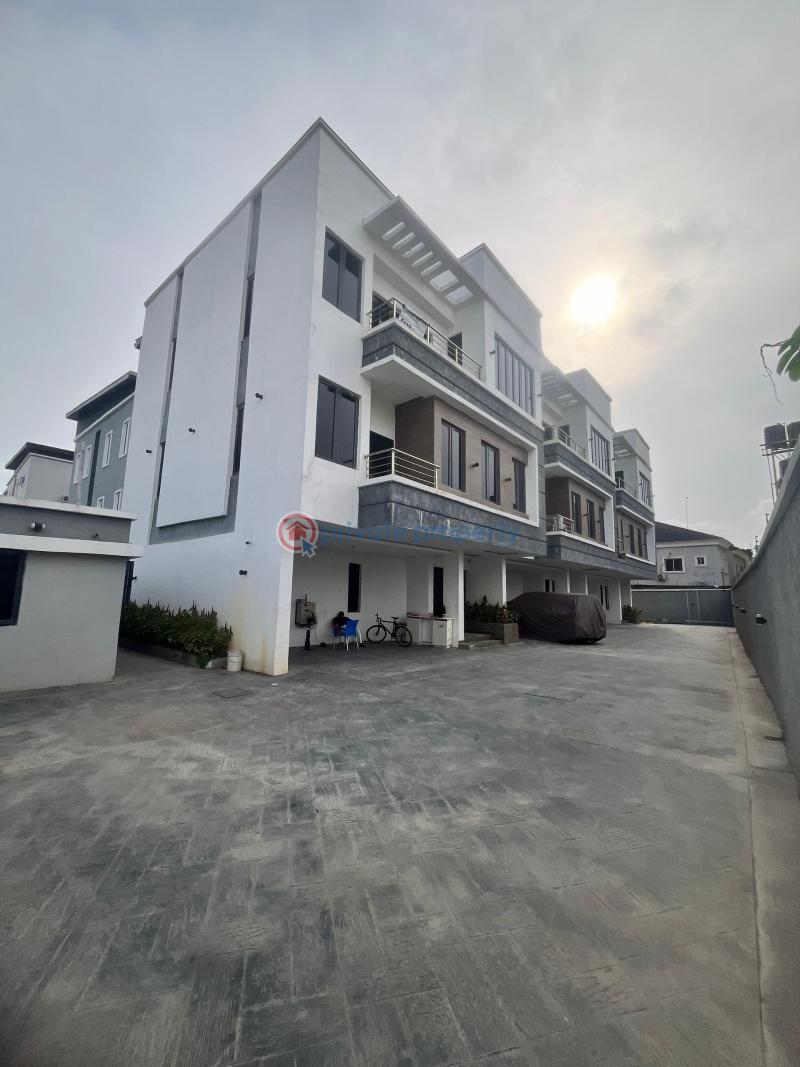4 bedroom Duplex For Rent Illassan Ilasan Lekki Lagos - 0